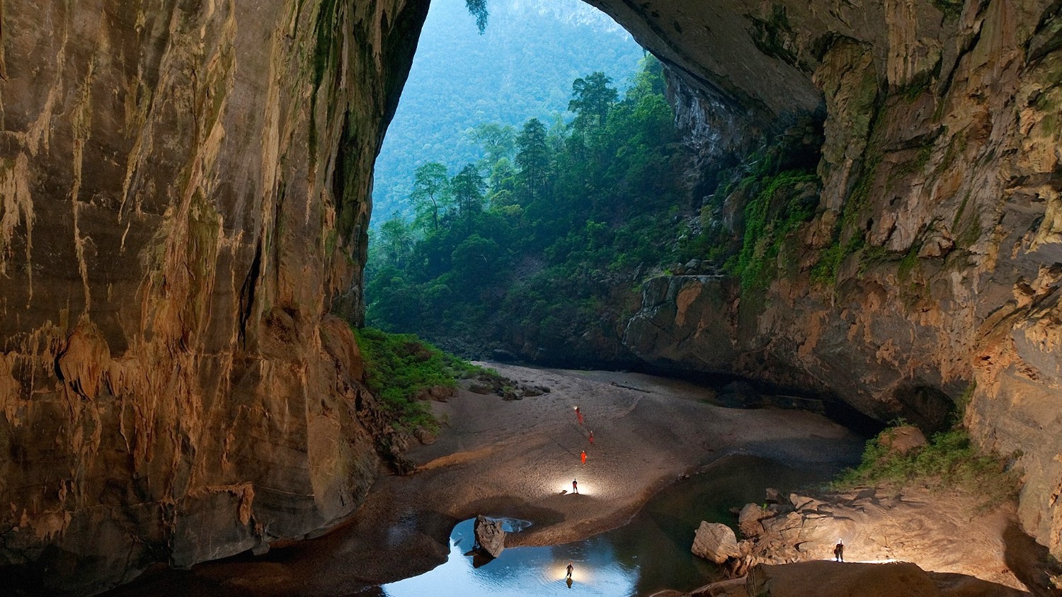 hang én 10 điểm du lịch đẹp nhất ở Quảng Bình trong năm 2021 elines